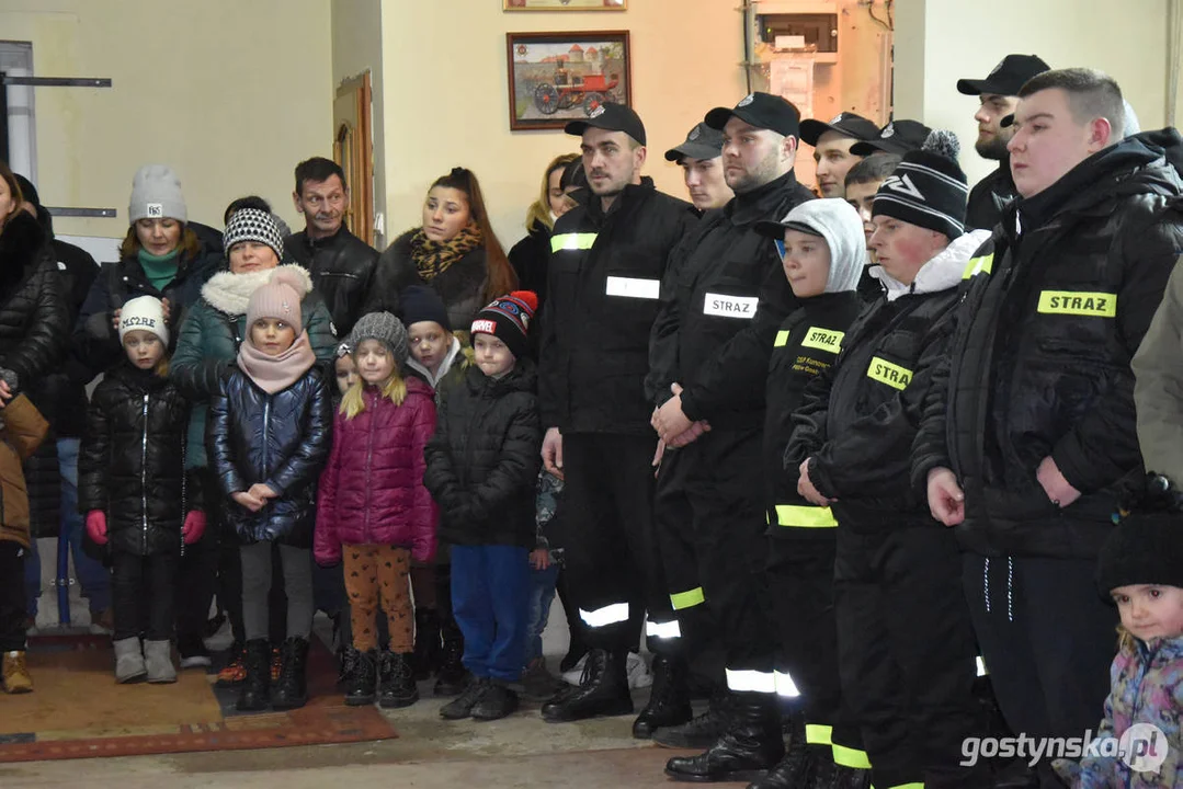 Do jednostki OSP w Kunowie przyjechał wóz strażacki