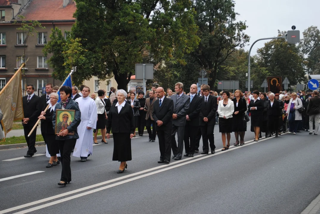 PLESZEW-PARAFIA ŚW. JANA CHRZCICIELA