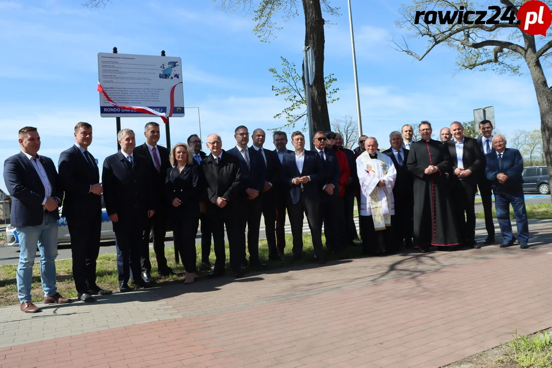 Rawicz. Otwarcie Ronda Unii Europejskiej