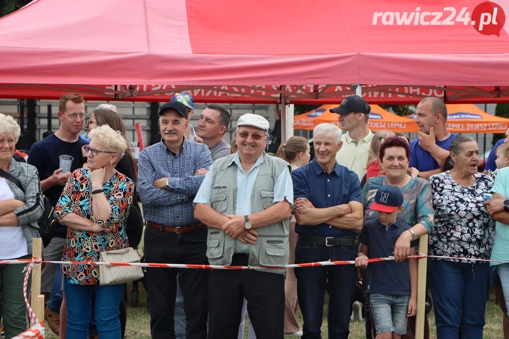 Charytatywny piknik sportowy w Szkaradowie