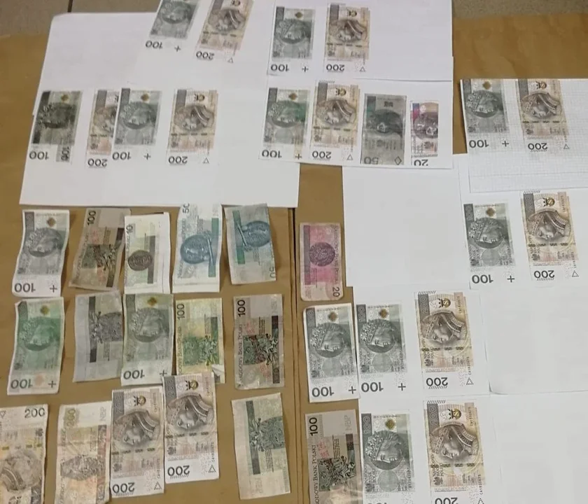 36-latek podejrzany o podrobienie i wprowadzenie w obieg fałszywych banknotów
