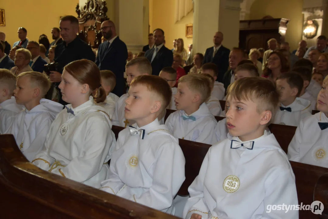 Uroczystość Pierwszej Komunii Świętej w parafii farnej w Gostyniu