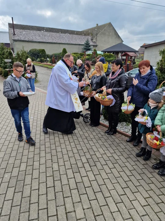 Święcenie potraw w Lutogniewie, Dzierżanowie, Bożacinie i Wróżewach