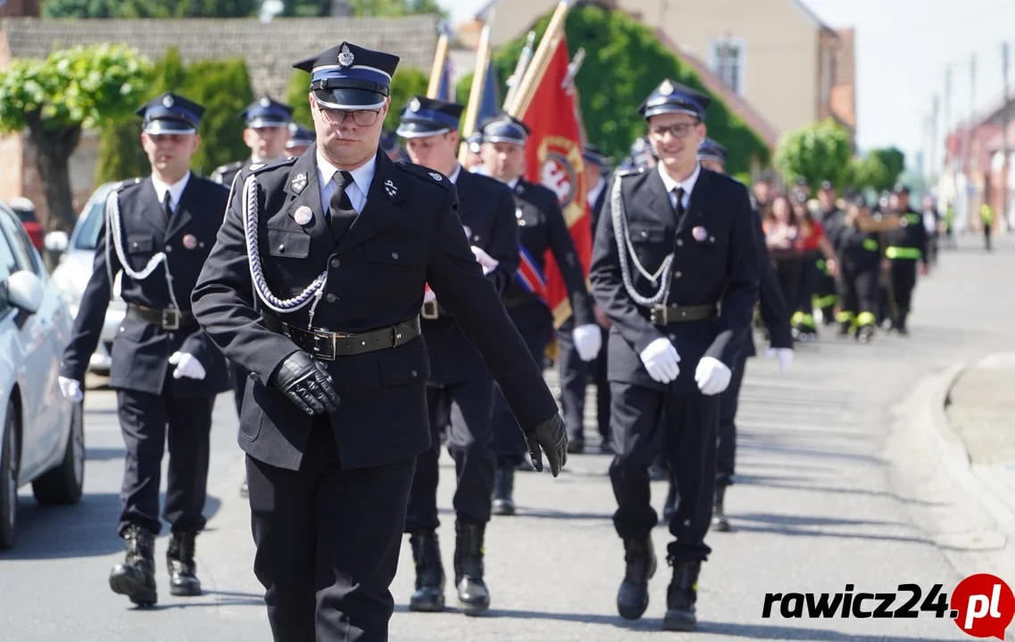 Uroczyste obchody Gminnego Dnia Strażaka i 90-lecie OSP w Dubinie [ZDJĘCIA] - Zdjęcie główne