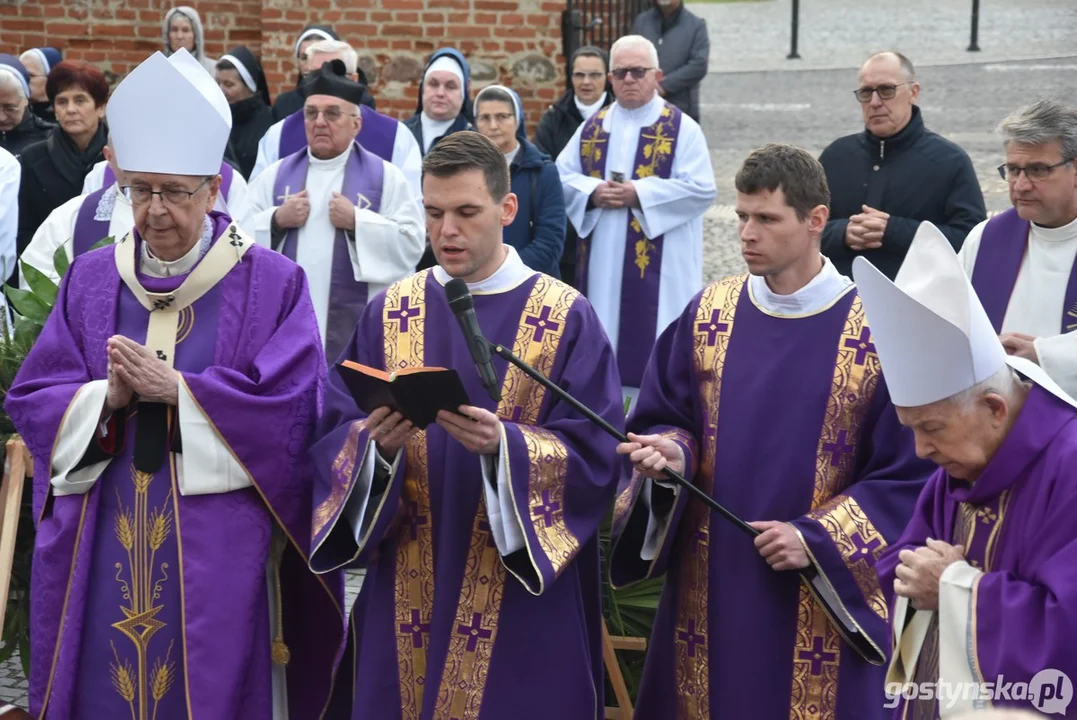 Pogrzeb księdza Zbigniewa Starczewskiego COr na Świętej Górze