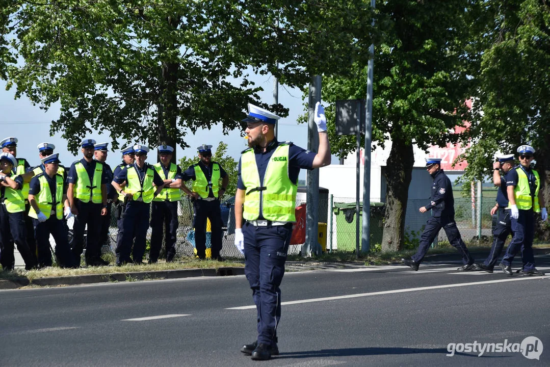 34. Konkurs "Policjant ruchu drogowego 2024” w Gostyniu. Dzień drugi - ręczna regulacja ruchem