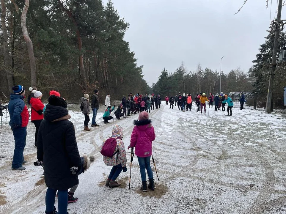 W Żerkowie w ramach 31. Finału WOŚP odbył się Marsz Nordic Walking