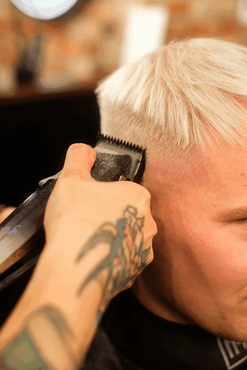 GENTELMEN BARBER SHOP