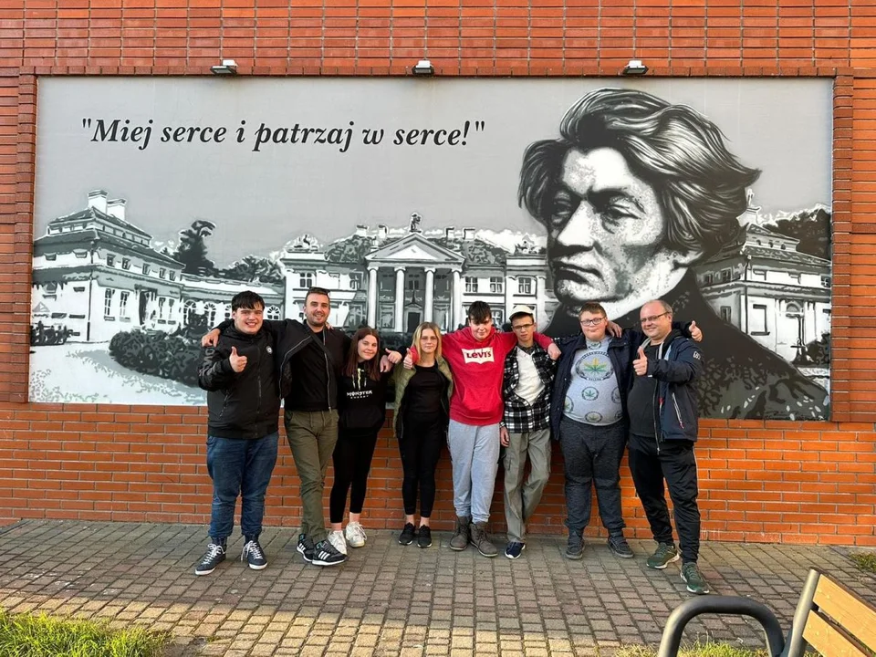 60. Ogólnopolski Rajd Mickiewiczowski do Śmiełowa. PTTK Jarocin