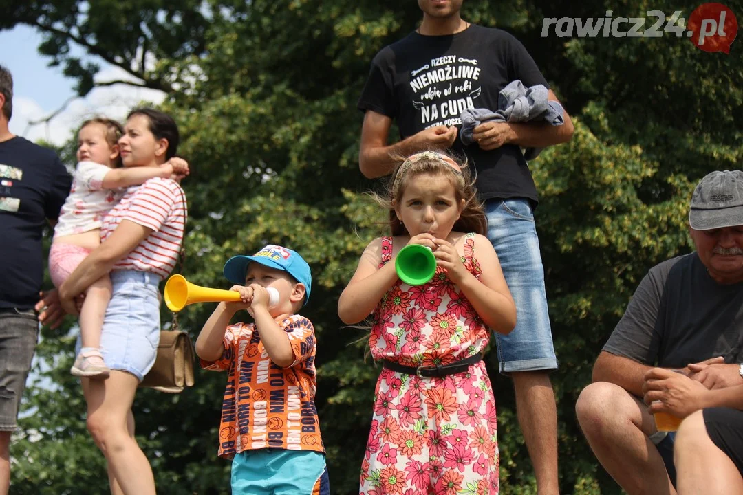 Po miesiącu żużel wrócił do Rawicza - kibice