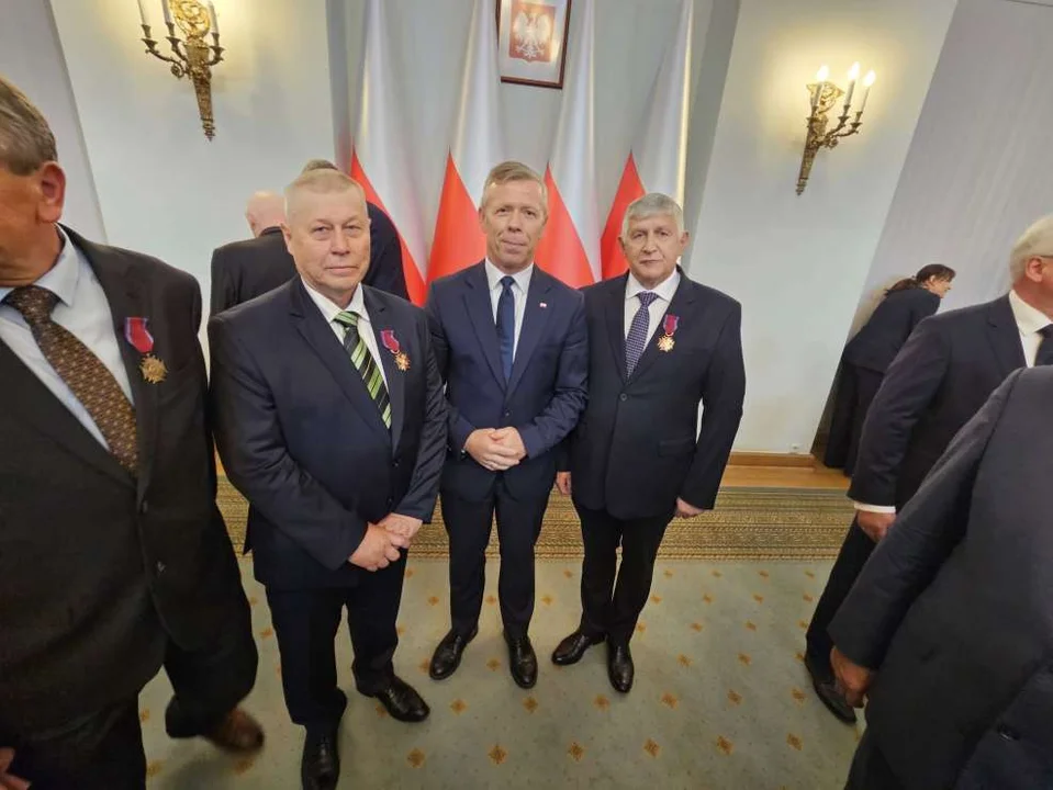 Samorządowcy z powiatu jarocińskiego odznaczeni przez prezydenta