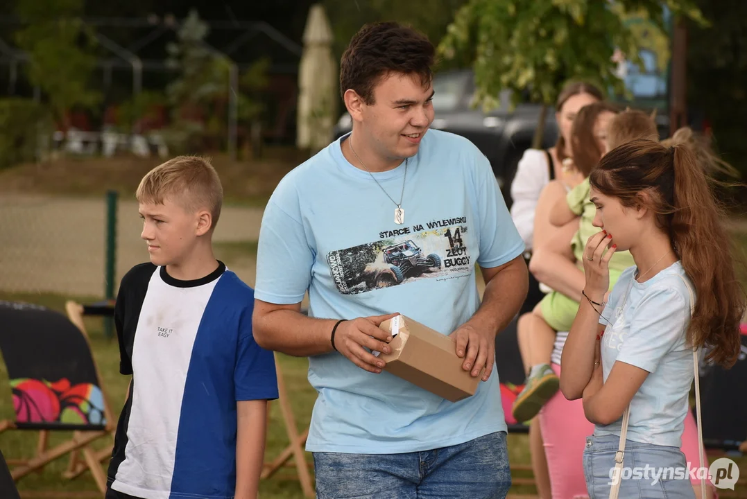 Piknik charytatywny dla Olusia Jurgi w Dzięczynie