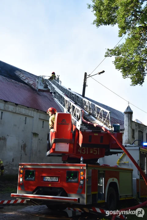 Pożar w gospodarstwie w Podrzeczu