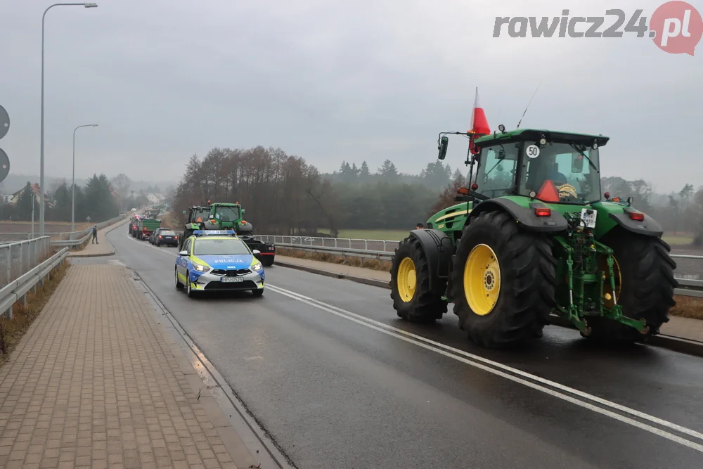 Protest rolników w okolicy Załęcza i na S5