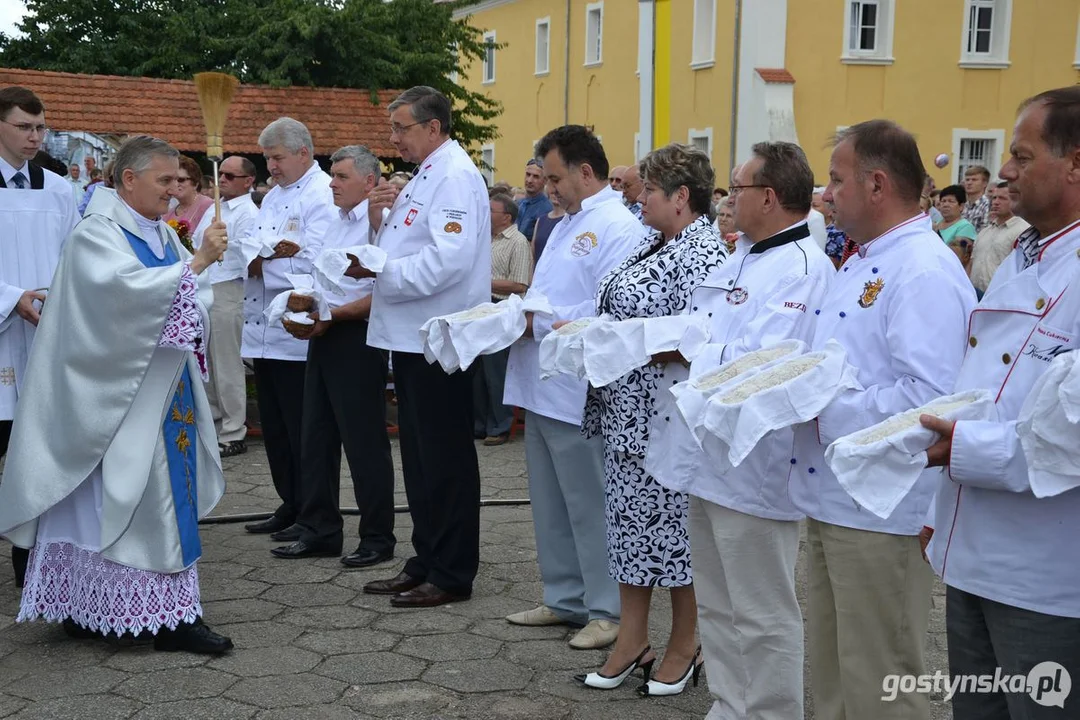 Dożynki powiatowe na Świętej Górze w 2013