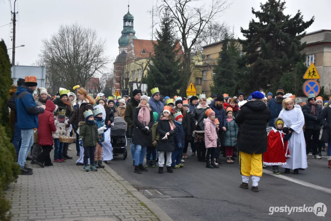 "W jasełkach leży" - Orszak Trzech Króli na ulicach Gostynia