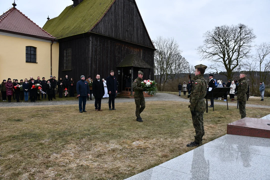 Uroczystości ku czci mjr. hr. Zbigniewa Ostroróg-Gorzeńskiego w Lgowie