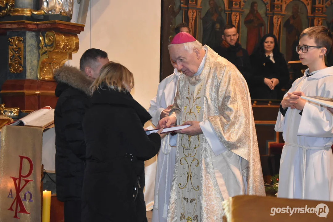 Otwarcie Kaplicy Wieczystej Adoracji we farze Gostyniu. Biskup Zdzisław Fortuniak w Gostyniu