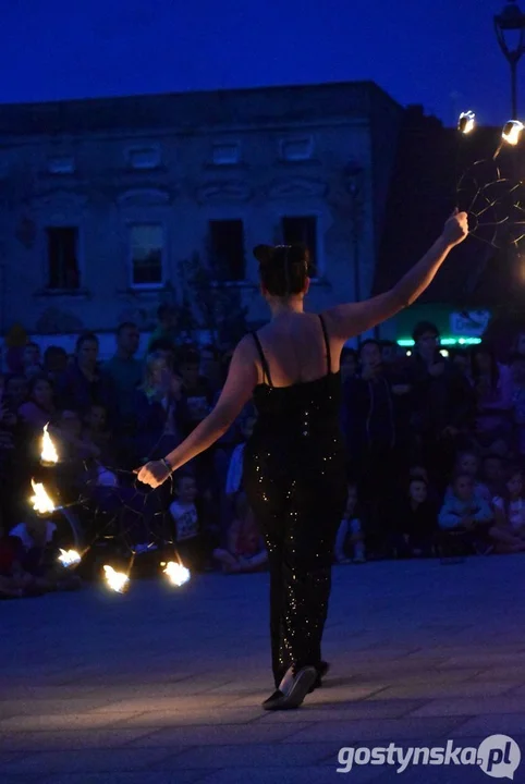 Fire Show na rynku w Krobi