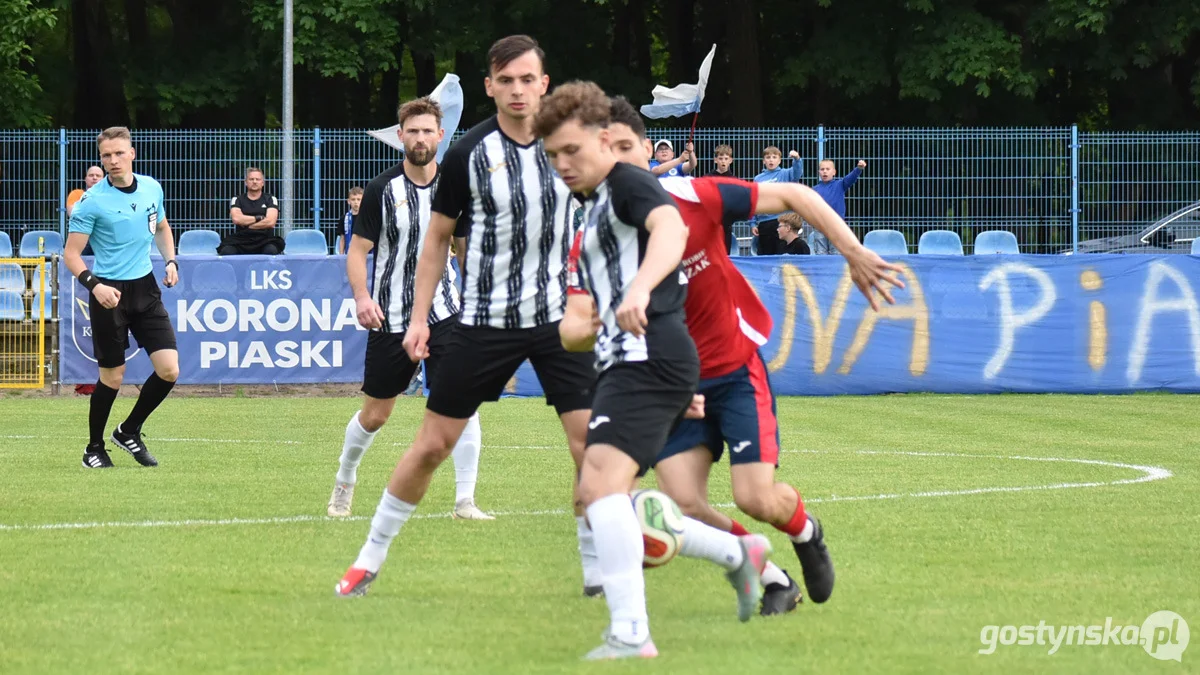 Korona Piaski - Polonia Środa Wielkopolska 1 : 8