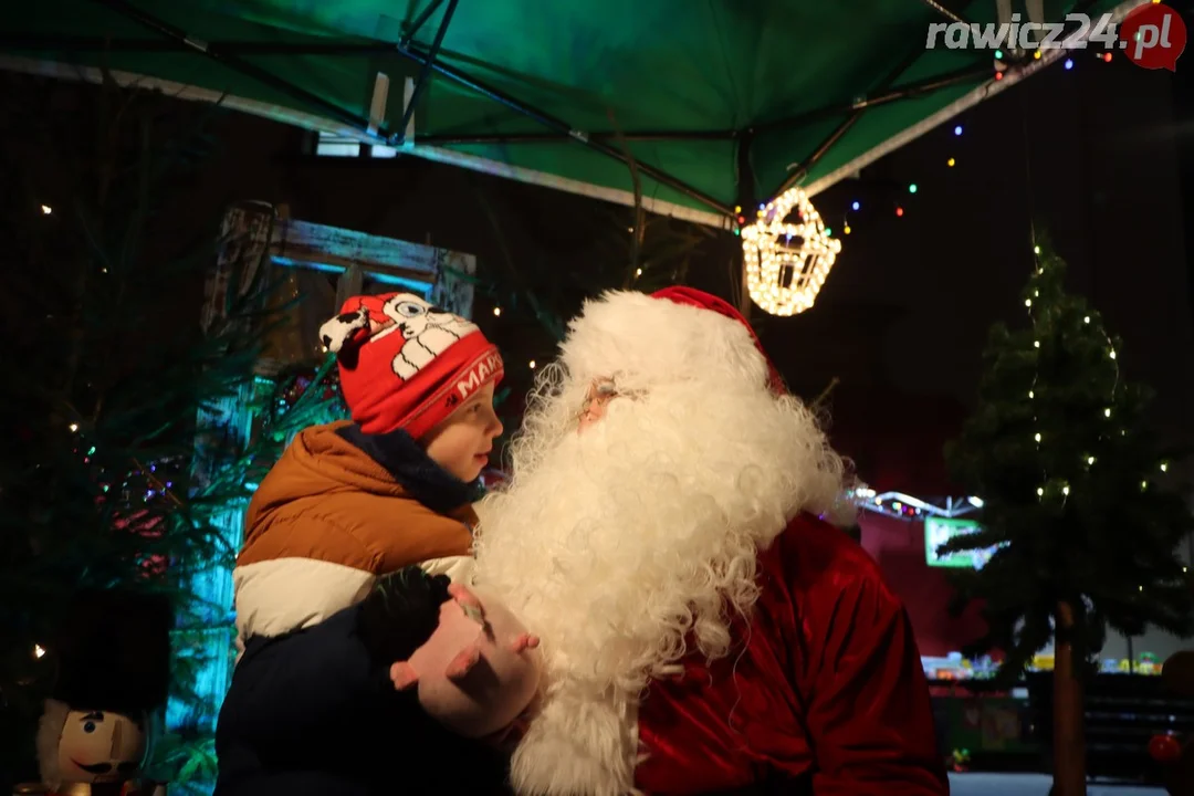 Spotkanie ze Świętym Mikołajem na Rawickim Jarmarku Bożonarodzeniowym