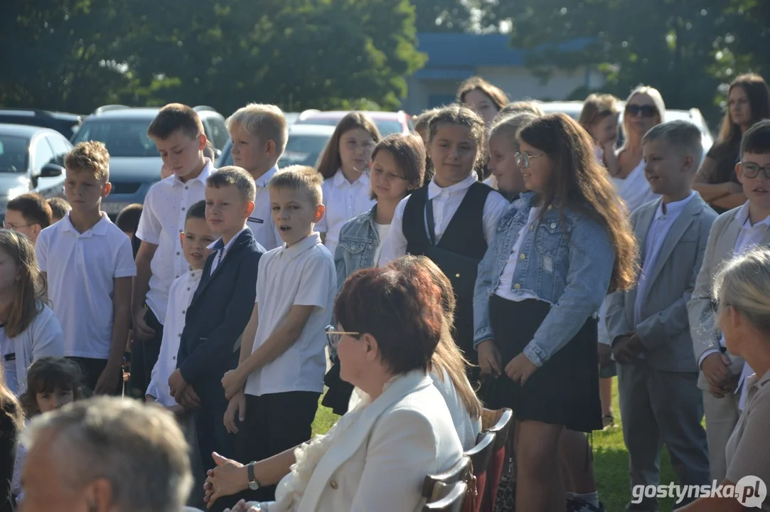 Rozpoczęcie roku szkolnego 2025/2026 w Szkole Podstawowej im. Ziemi Biskupiańskiej w Starej Krobi