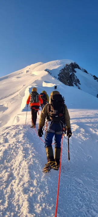 Ultramaratończyk Rafał Przybył z Bodzewka Pierwszego zdobył Mont Blanc