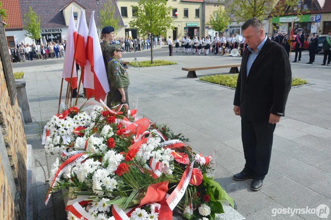 Obchody 234. rocznicy uchwalenia Konstytucji 3 Maja i festyn PRL w Krobi
