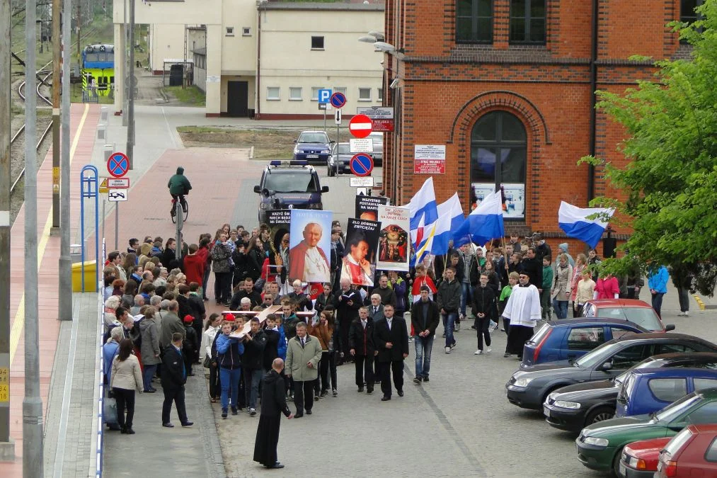 Symbole Światowych Dni Młodzieży w Jarocinie (2014)