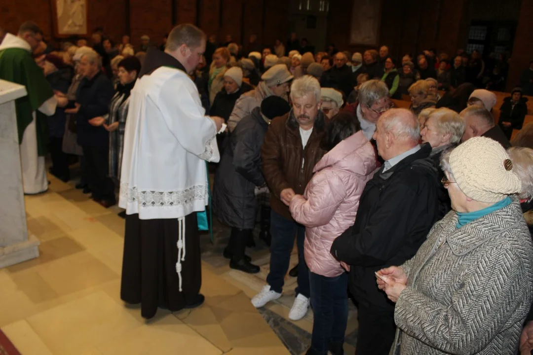 Msza św. dla chorych w parafii św. Antoniego Padewskiego w Jarocinie