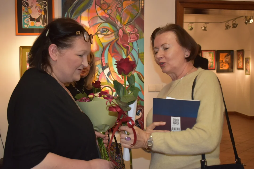 „Napotkani”. Wernisaż wystawy prac Magdaleny Drytkiewicz w Muzeum Regionalnym w Pleszewie - Zdjęcie główne