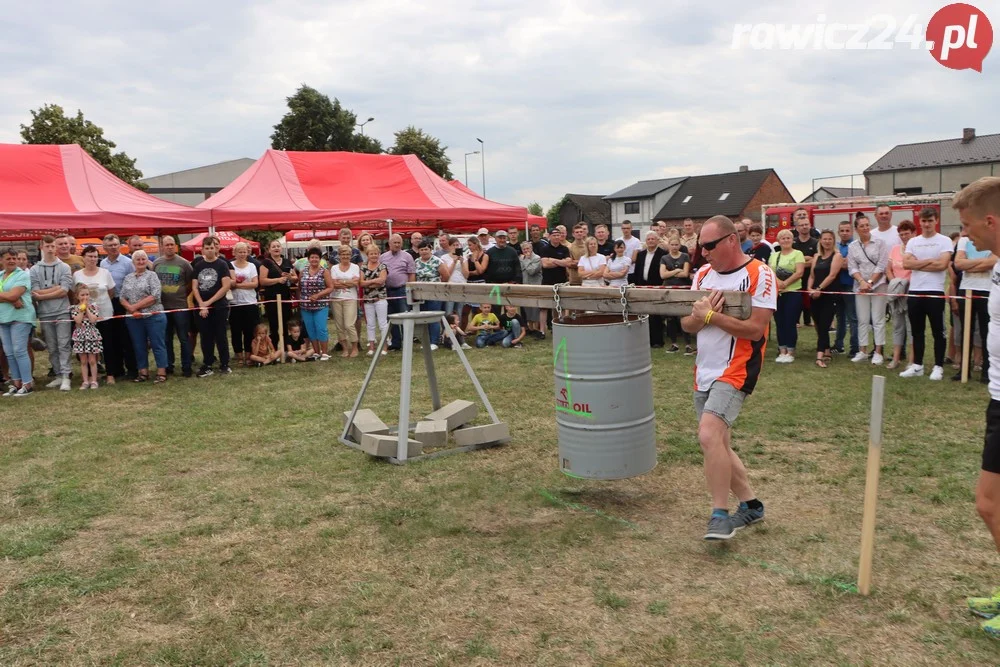 Charytatywny piknik sportowy w Szkaradowie