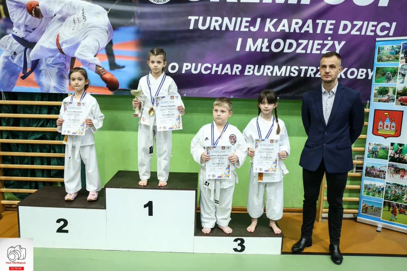 Kobylin. Turniej Karate o Puchar Burmistrza