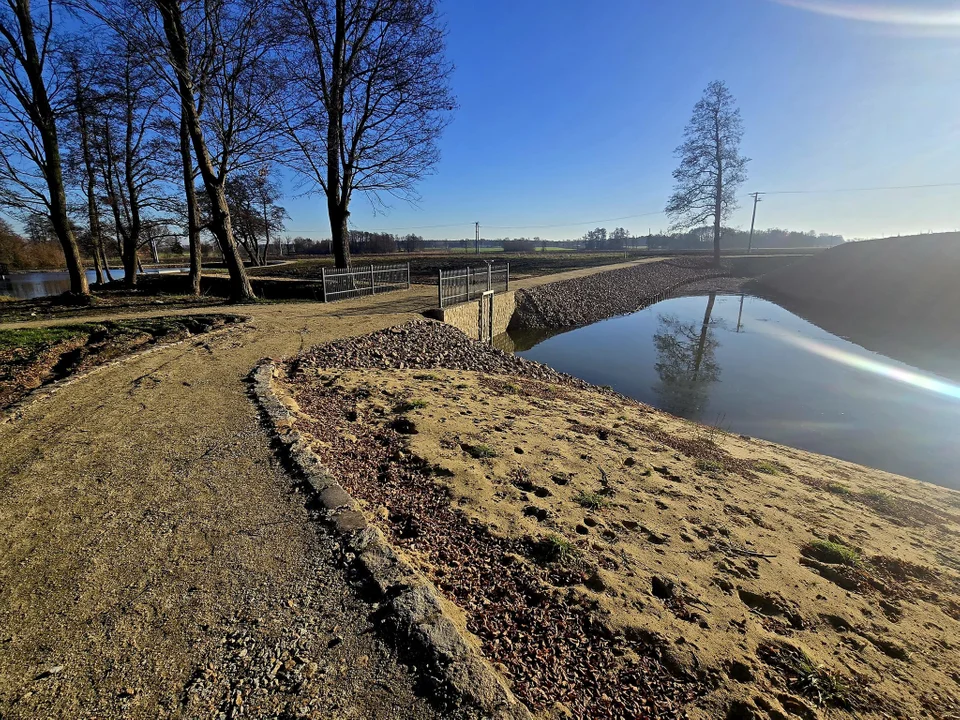 Siostry dominikanki z Broniszewic zrealizowały kolejny cel. Powstało idealne miejsce na spacer i do odpoczynku na świeżym powietrzu - Zdjęcie główne