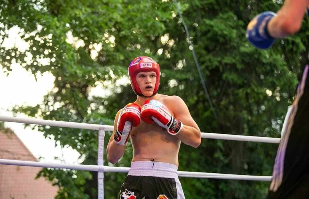 Filip Śronek z Krotoszyna zwyciężył w Kick-Boxing Competition