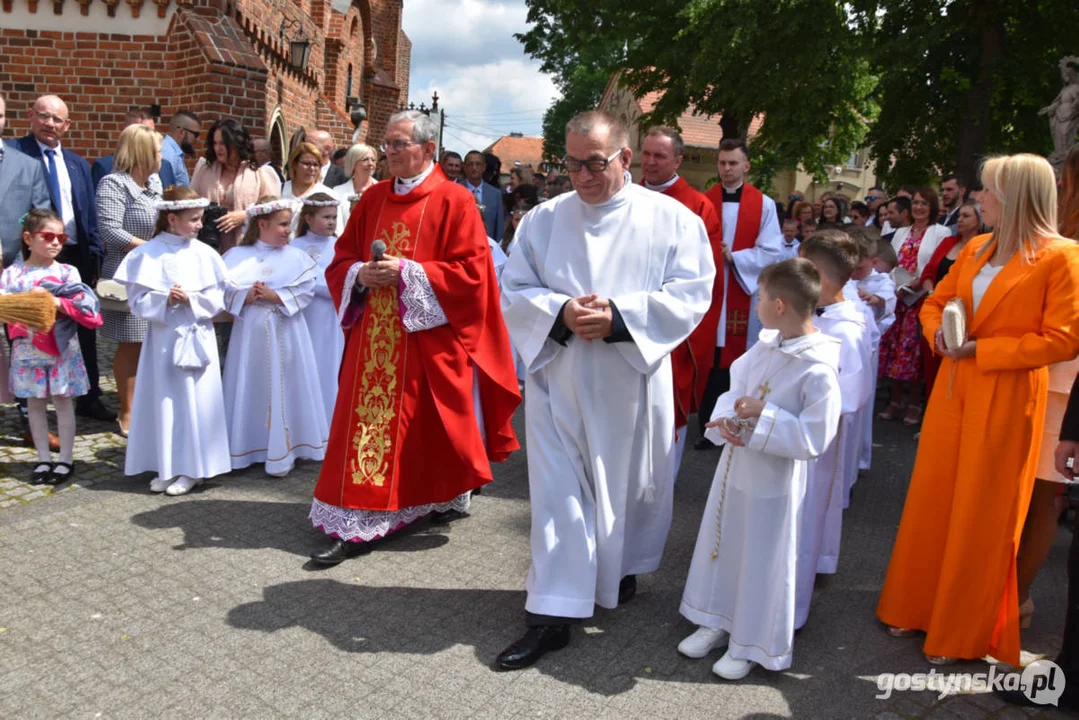 Uroczystość Pierwszej Komunii Świętej w parafii farnej w Gostyniu