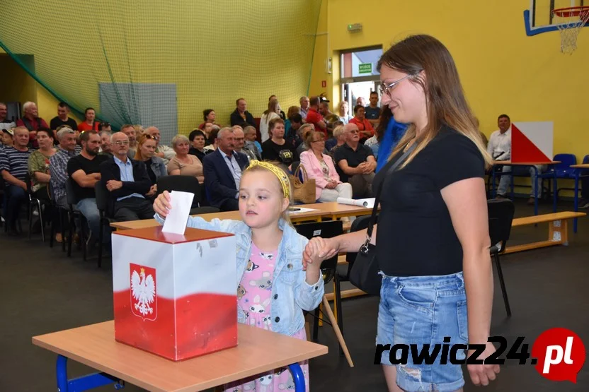 Wybory sołeckie w Masłowie. Zmiana po 34 latach (ZDJĘCIA) - Zdjęcie główne