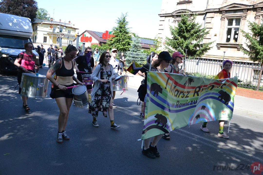 Marsz Równości i kontrmanifestacje w Rawiczu