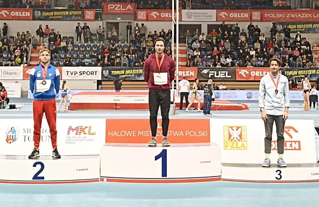 Igor Bogaczyński - srebrny medalista HMP w lekkiej atletyce w Toruniu 19.02.2023