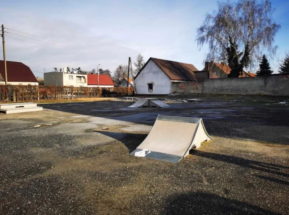 Gmina Nowe Miasto sprzedaje skatepark