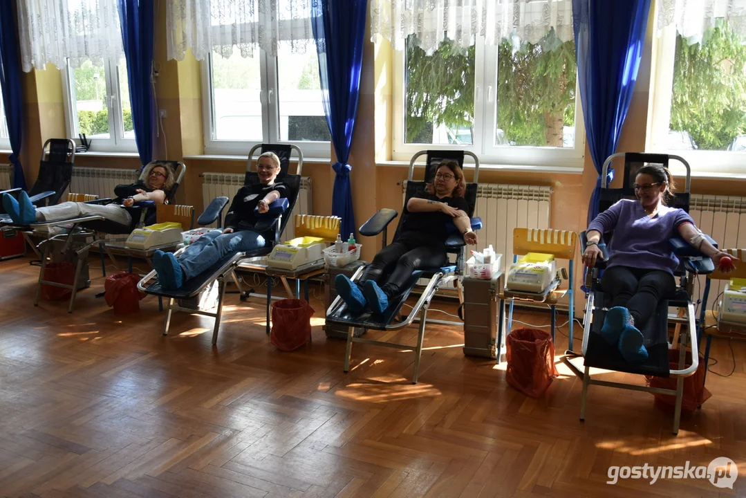 Zbiórka krwi w Zespole Szkół Ogólnokształcących i Zawodowych w Krobi