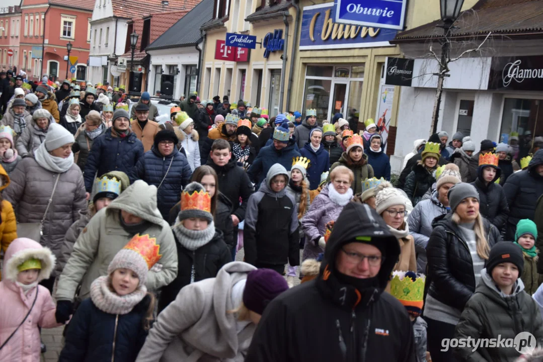 "W jasełkach leży" - Orszak Trzech Króli na ulicach Gostynia