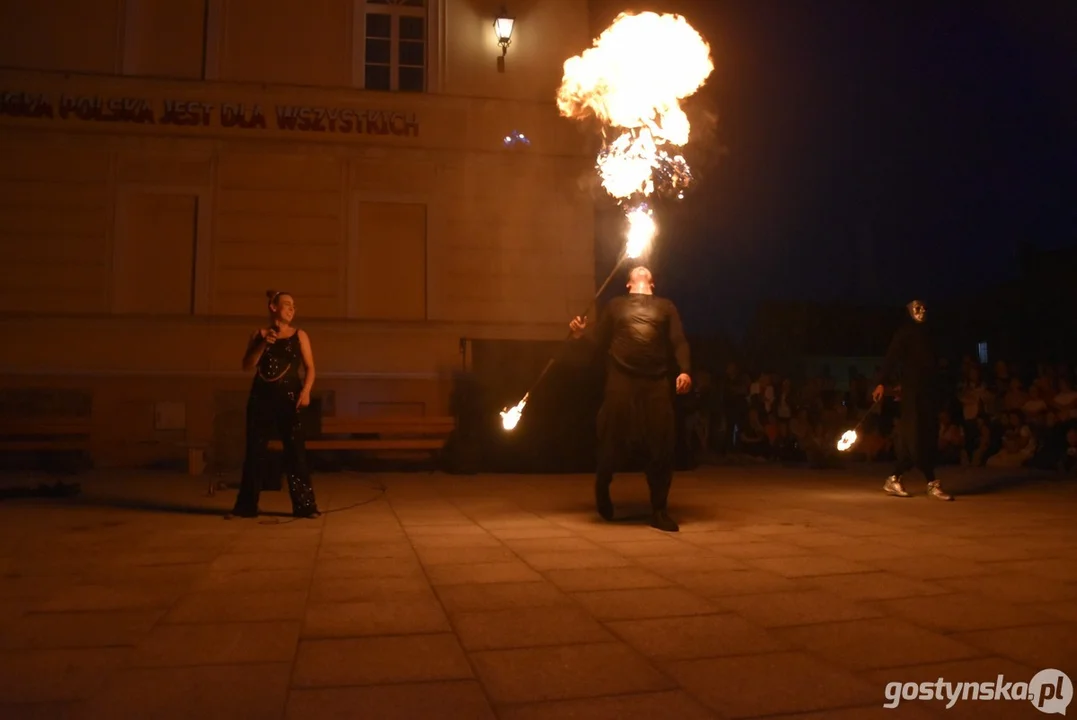 Fire Show na rynku w Krobi