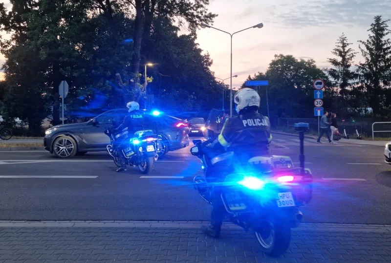 2 imprezy masowe w Lesznie. 150 policjantów w akcji