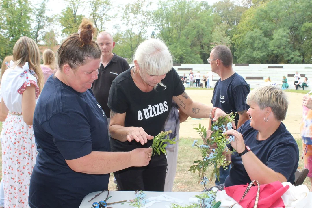 Prezentacje plastyczne w ramach XVII Przeglądu Twórczości Osób Niepełnosprawnych w Jarocinie