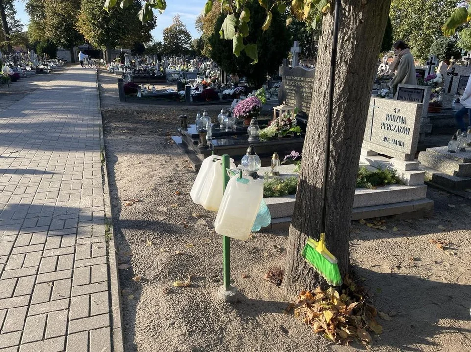 Zniczodzielnia w Jarocinie. Mieszkańcy są za takim rozwiązaniem. A co na to ZUK?