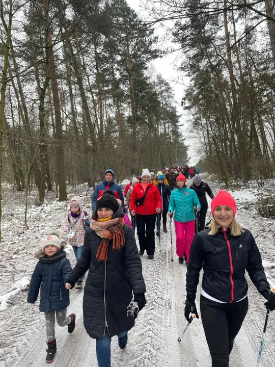 W Żerkowie w ramach 31. Finału WOŚP odbył się Marsz Nordic Walking