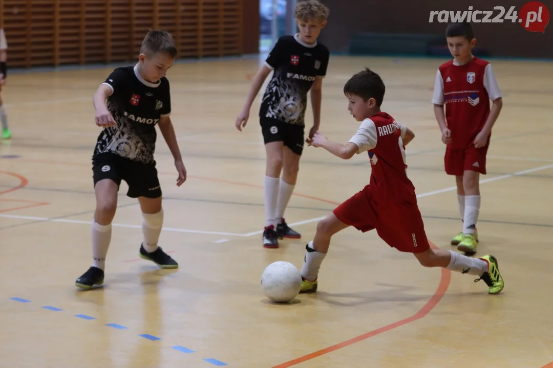 Turniej halowej piłki nożnej w Rawiczu