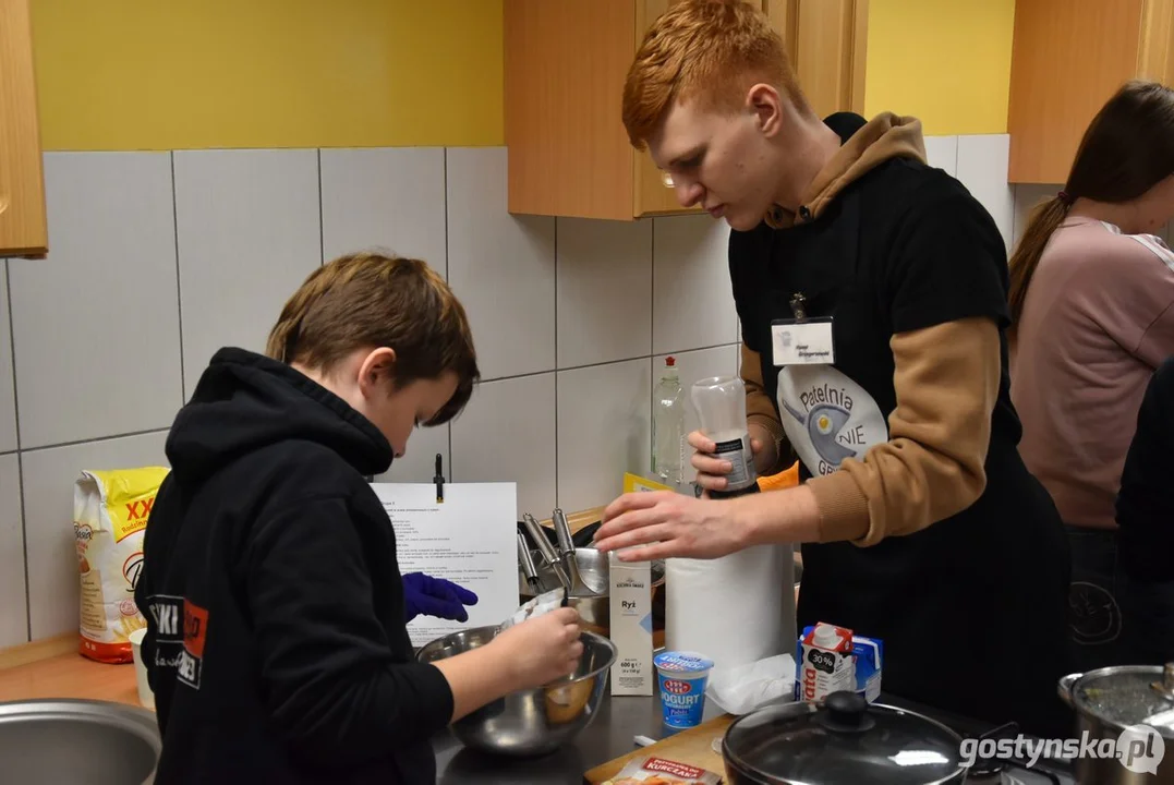 Projekt "Patelnia Nie Gryzie" uczniów gostyńskich, krobskich i leszczyńskich szkół