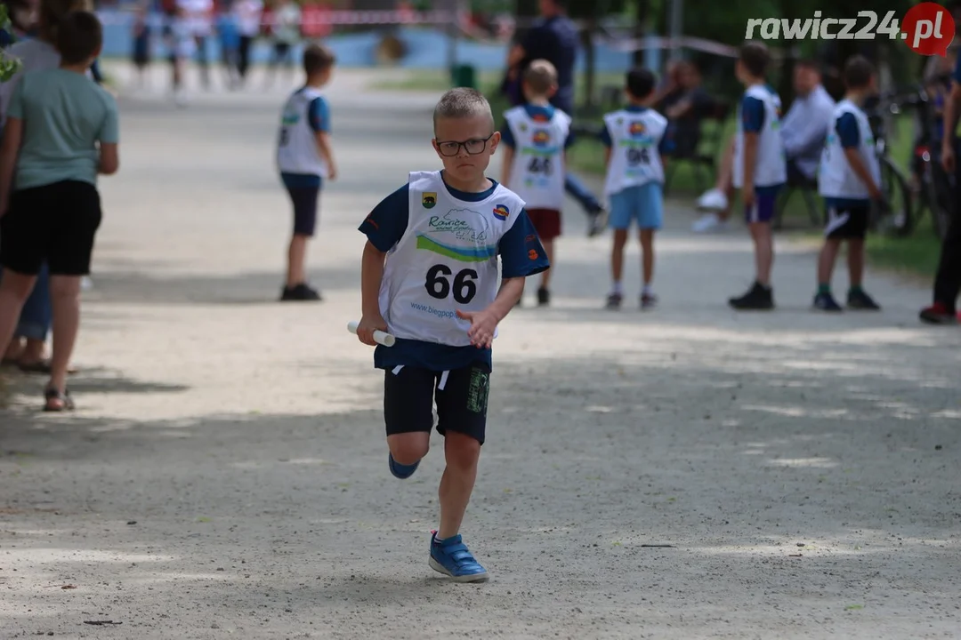 Sztafety szkolne w ramach 24h Rawickiego Festiwalu Sportu